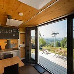 Bergheim Container Loft 롯지 쇼넥