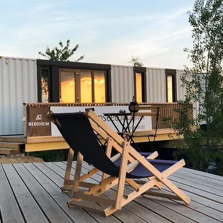 Lodge Bergheim Container Loft *