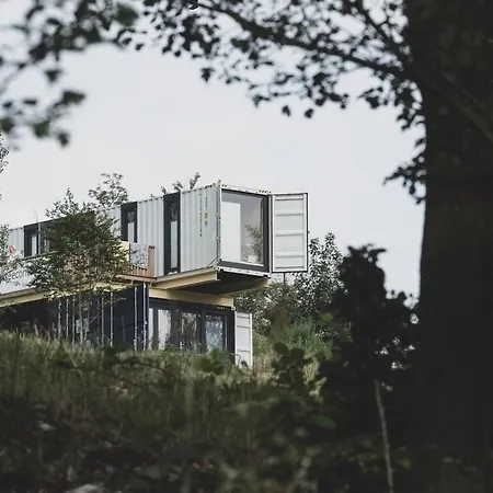 Bergheim Container Loft بيت خشبي *