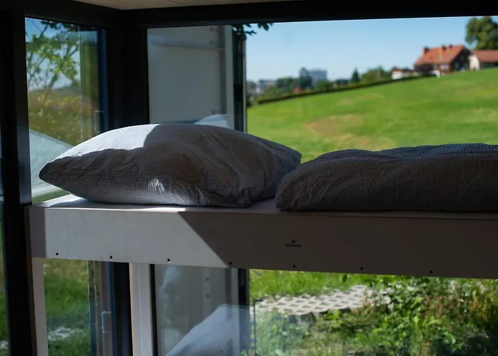 Bergheim Container Loft بيت خشبي *